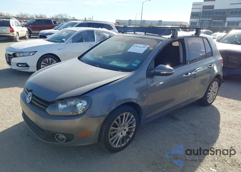 2013 Volkswagen Golf 2.5L 4-Door z USA, uszkodzony, nr VIN WVWDB7AJ8DW119946